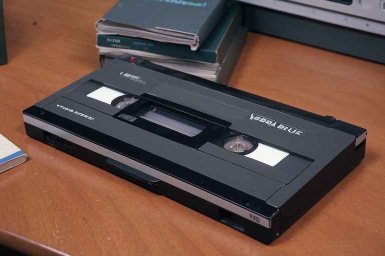 ¿Cómo sincronizar el audio y el video al digitalizar cintas de VHS?